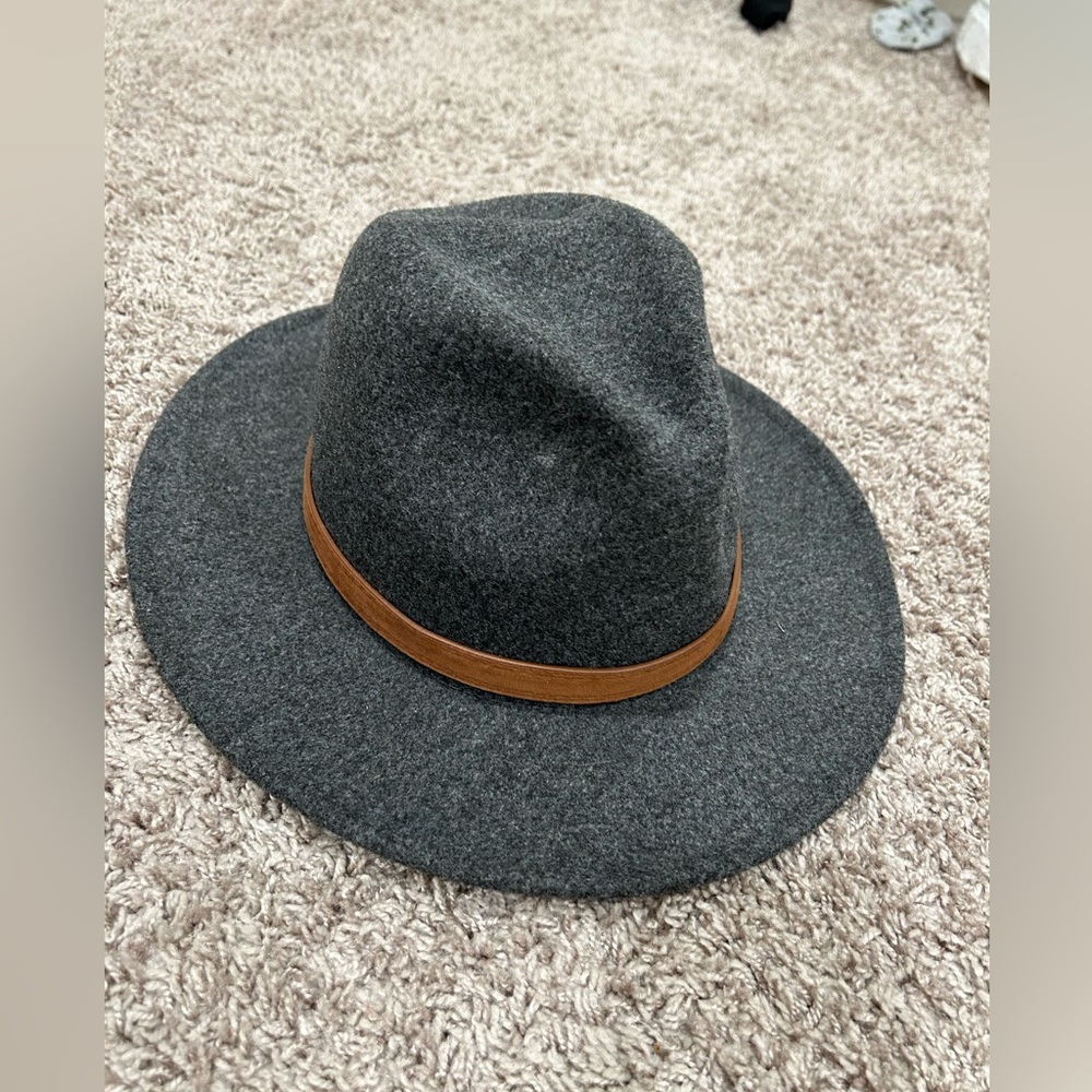 Basic hat - Picture 2 of 4